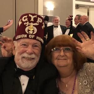 Meet your Posher, Monique